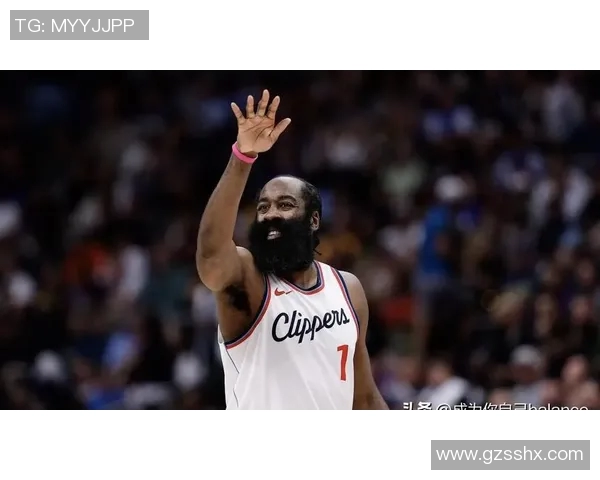 快船连败危机：哈登复出低迷状态堪忧，防守漏洞频现，调整策略何在？